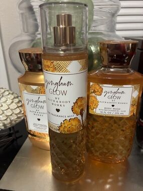 Bath & Body Works Gingham Glow Body Wash & Mist - Amber Gold